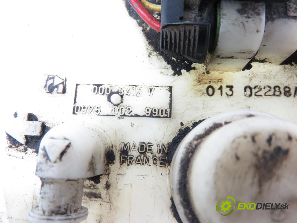 SMART FORTWO Coupe (450) HB 2000 45,00 0.6 R3 (450.332) - M 160.910 599,00 Pumpa paliva 09750029901