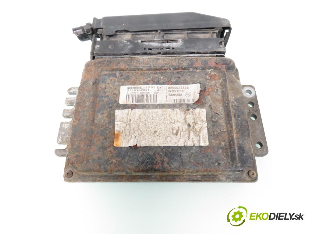 RENAULT SCENIC I (JA0/1_) MINIVAN 2000 70,00 1.4 16V (JA0D, JA1H, Ja0W, JA10) - K4J 714 1390,00 spinačka / imobilizéra IMMO / Riadiaca jednotka 8200028833 ; S110137001 ; 8200029342B