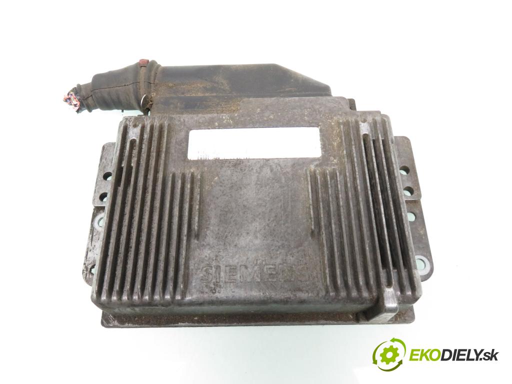 RENAULT LAGUNA I (B56_, 556_) LIFTBACK 1996 84,00 2.0 114 - F3R 722 1998,00 Riadiaca jednotka Motor 7700102299 ; S113717205C