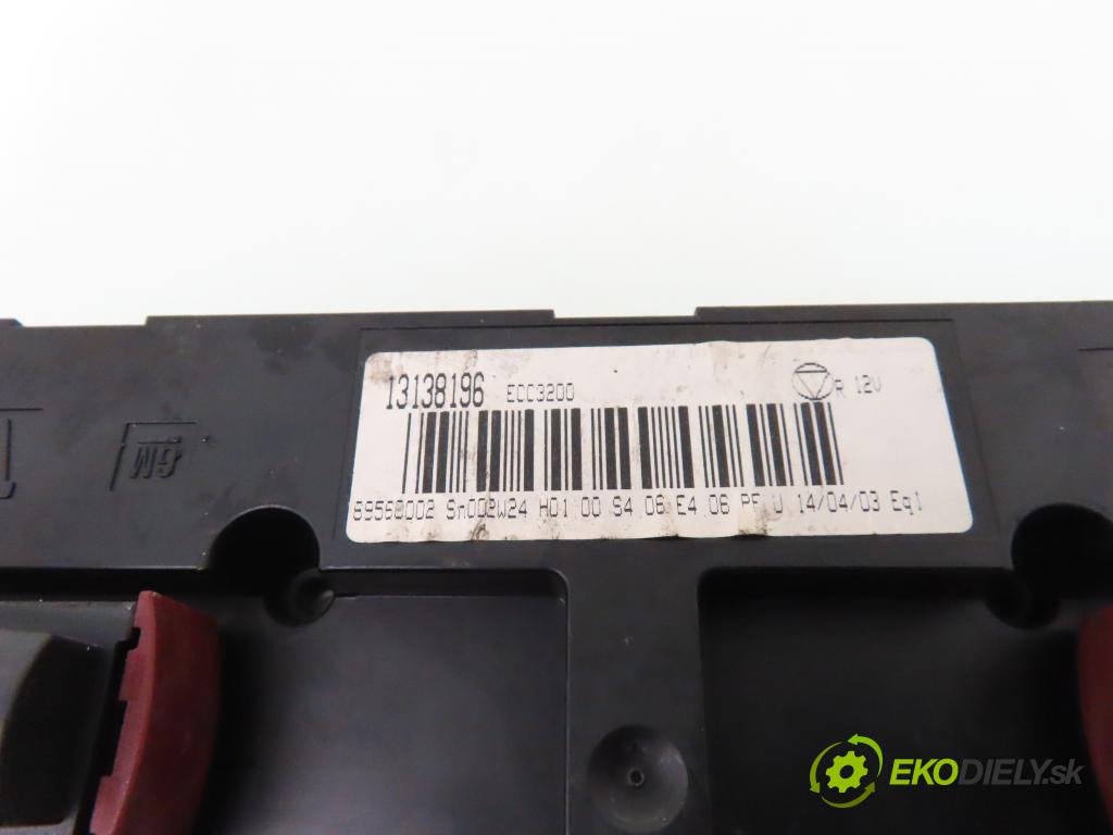 OPEL SIGNUM HB 2003 114,00 2.2 direct - Z 22 YH 2198,00 Panel kúrenia KLIMATRONIK 13138196