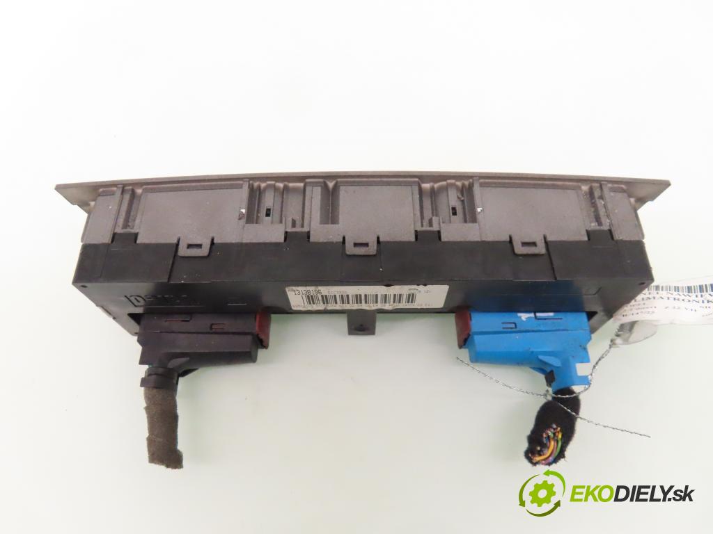 OPEL SIGNUM HB 2003 114,00 2.2 direct - Z 22 YH 2198,00 Panel kúrenia KLIMATRONIK 13138196