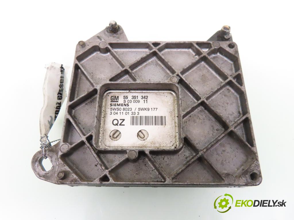 OPEL SIGNUM HB 2003 114,00 2.2 direct - Z 22 YH 2198,00 Riadiaca jednotka Motor 55351342 ; 5WS08023