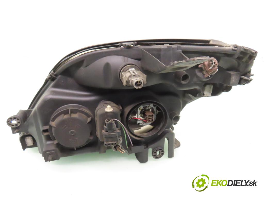 RENAULT SCENIC I (JA0/1_) MINIVAN 1999 79,00 1.6 - K4M 700 1598,00 světlo PP 7700432097 ; 7701047600