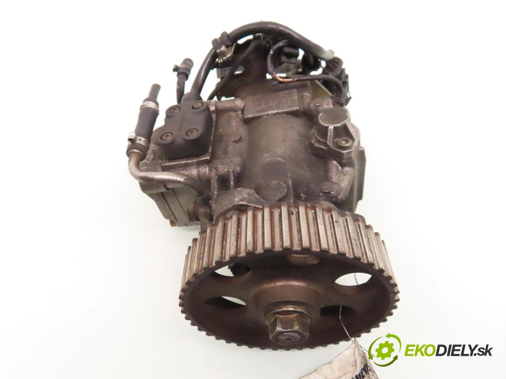 AUDI A4 (8D2, B5) SEDAN 1997 81,00 1.9 TDI - AVG 1896,00 pumpa vstřikovací 0460404986 ; 028130115A (Vstřikovací čerpadla)
