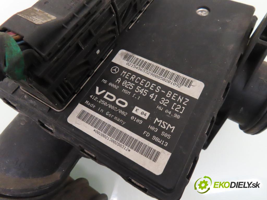 MERCEDES-BENZ KLASA A (W168) HB 1999 75,00 1.6 102 A 160  M 166.960 1598,00 Riadiaca jednotka Motor A0255454132 ; A1661401100