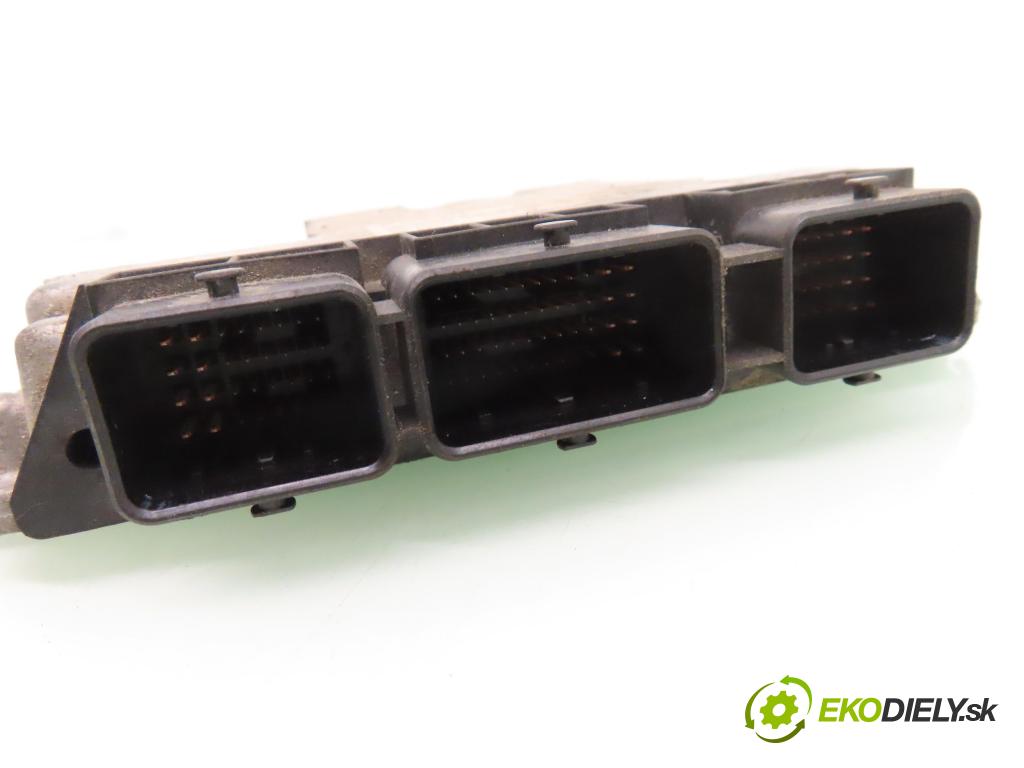 CITROEN C4 Picasso I (UD_) MINIVAN 2007 80,00 1.6 HDi 16V 109 - 9HZ 1560,00 Riadiaca jednotka Motor 0281012980 ; 9664617480