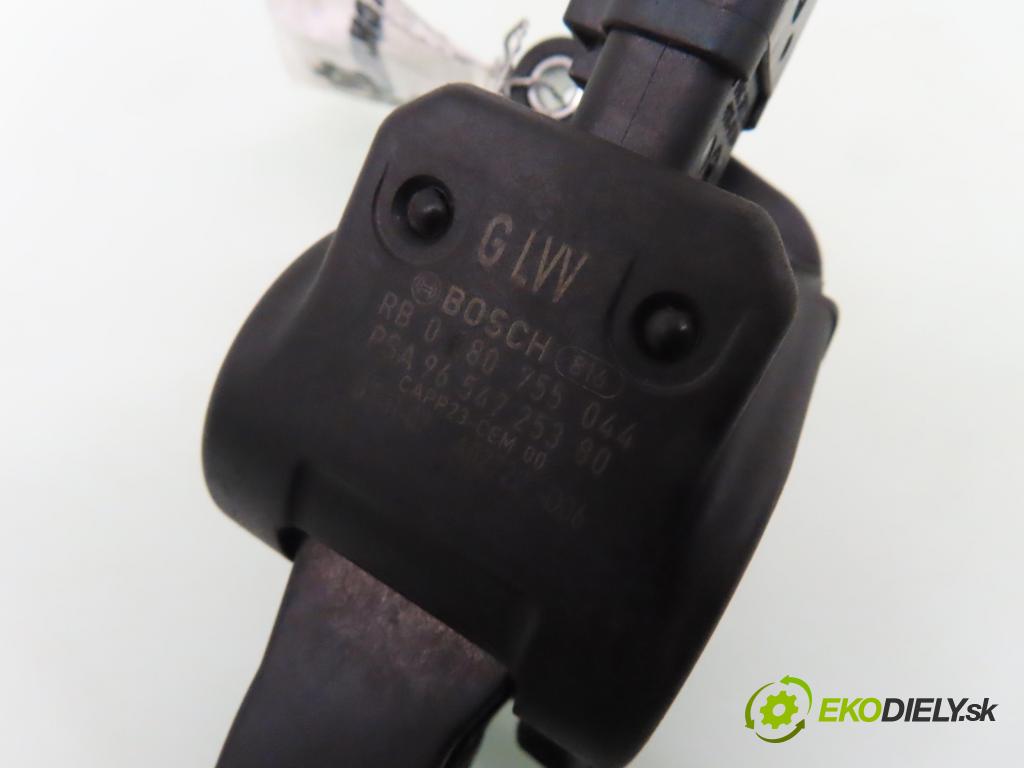 CITROEN C4 Picasso I (UD_) MINIVAN 2007 80,00 1.6 HDi 16V 109 - 9HZ 1560,00 Potenciometer plynu 0280755044 ; 9654725380 (Potenciometer plynového pedálu)