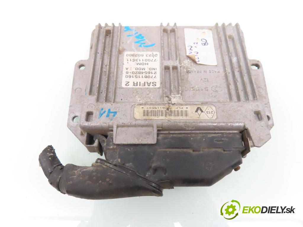 RENAULT CLIO II (BB_, CB_) HB 2000 43,00 1.2 8V 58 1149,00 Riadiaca jednotka Motor 7700115160