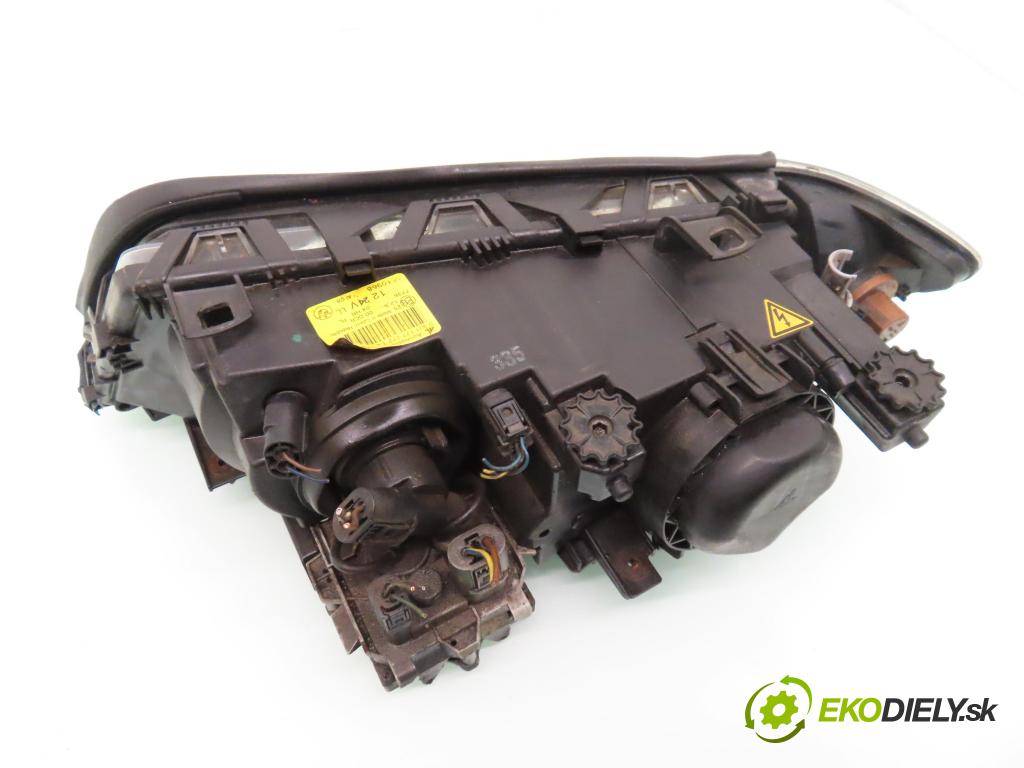 BMW 3 Touring (E46) KOMBI 2002 110,00 320 d 150 - M47 D20 (204D4) 1995,00 světlo PP 0301177272