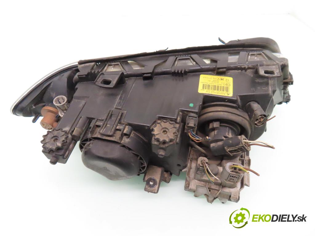 BMW 3 Touring (E46) KOMBI 2002 110,00 320 d 150 - M47 D20 (204D4) 1995,00 světlo LP 0301177271