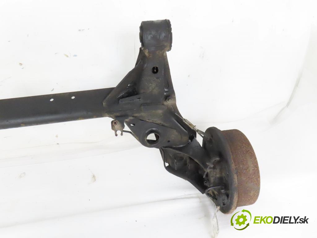 OPEL CORSA C (X01) HB 2003 55,00 1.2 16V 75 - Z 12 XE 1199,00 výztuha zadní část ABS