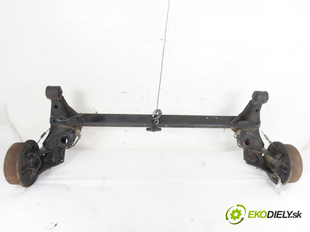 OPEL CORSA C (X01) HB 2003 55,00 1.2 16V 75 - Z 12 XE 1199,00 výztuha zadní část ABS