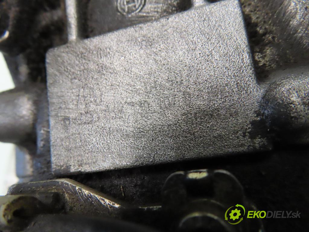 VW GOLF IV (1J1) KOMBI 2000 66,00 1.9 TDI - AGR 1896,00 pumpa vstřikovací 038130107D ; 0460404977 (Vstřikovací čerpadla)