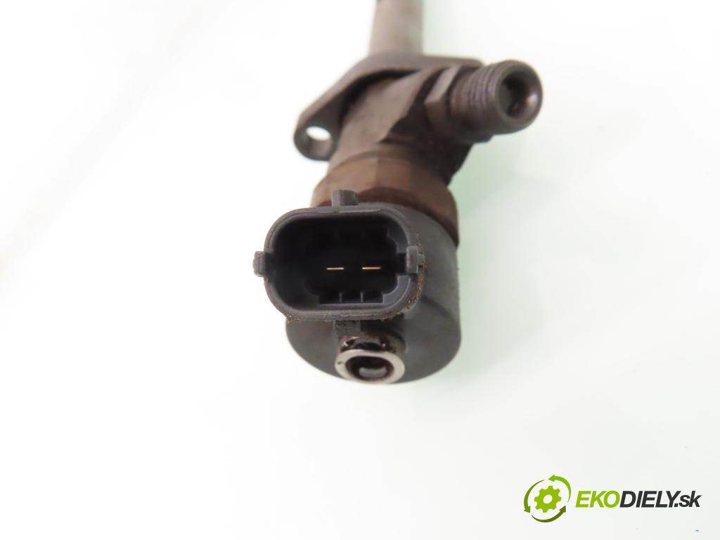 CITROEN C5 I Break (DE_) KOMBI 2003 98,00 2.2 HDi (DE4HXB, DE4HXE) - 4HX (DW12TED4/FAP) 2179,00 vstřikovač 0445110036 ; 9637277980 (Vstřikovače)