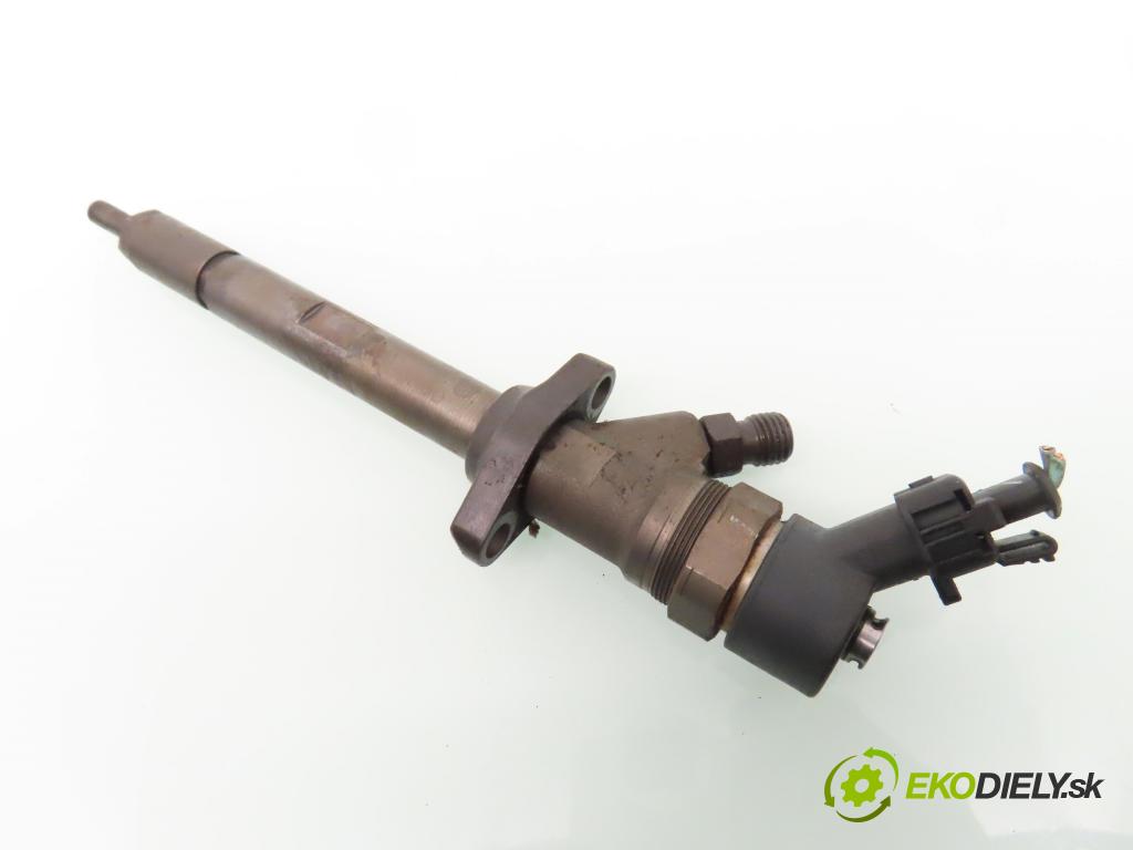 CITROEN C5 I Break (DE_) KOMBI 2003 98,00 2.2 HDi (DE4HXB, DE4HXE) - 4HX (DW12TED4/FAP) 2179,00 vstřikovač 0445110036 ; 9637277980 (Vstřikovače)