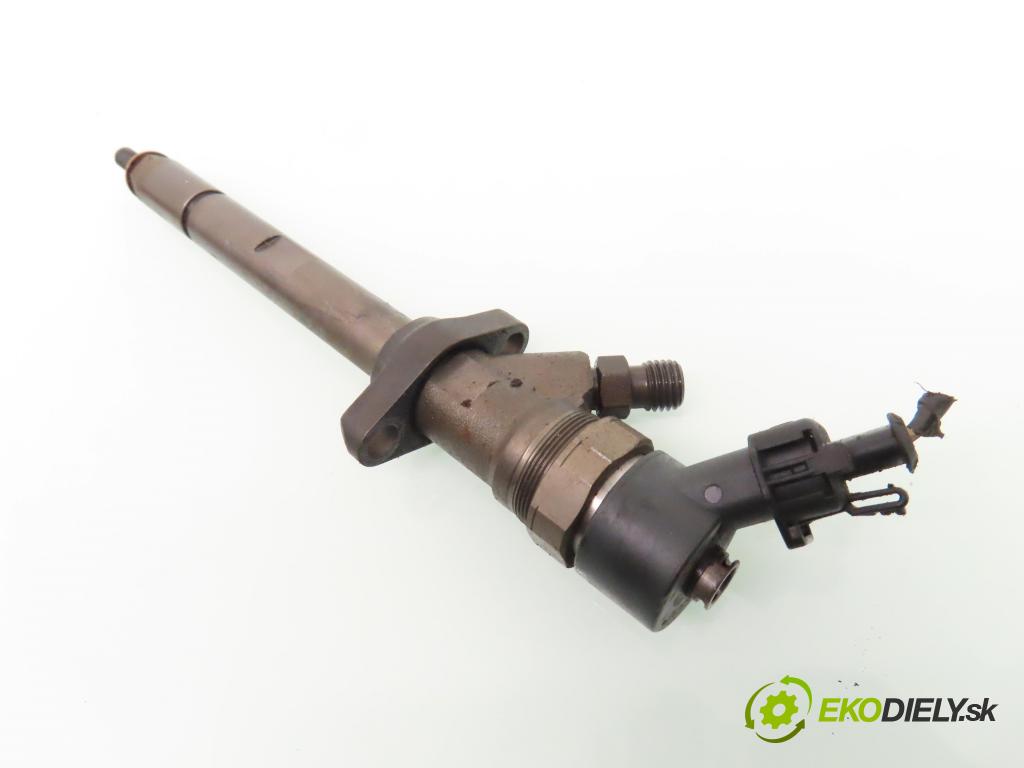 CITROEN C5 I Break (DE_) KOMBI 2003 98,00 2.2 HDi (DE4HXB, DE4HXE) - 4HX (DW12TED4/FAP) 2179,00 vstřikovač 0445110036 ; 9637277980 (Vstřikovače)