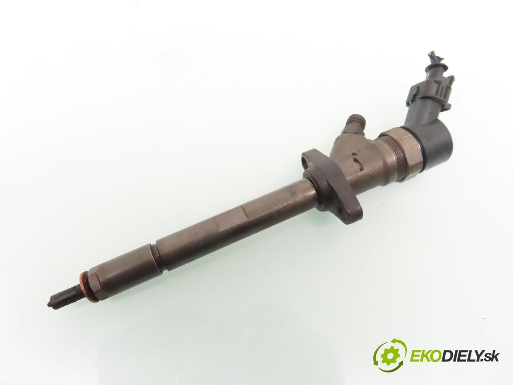 CITROEN C5 I Break (DE_) KOMBI 2003 98,00 2.2 HDi (DE4HXB, DE4HXE) - 4HX (DW12TED4/FAP) 2179,00 vstřikovač 0445110036 ; 9637277980 (Vstřikovače)
