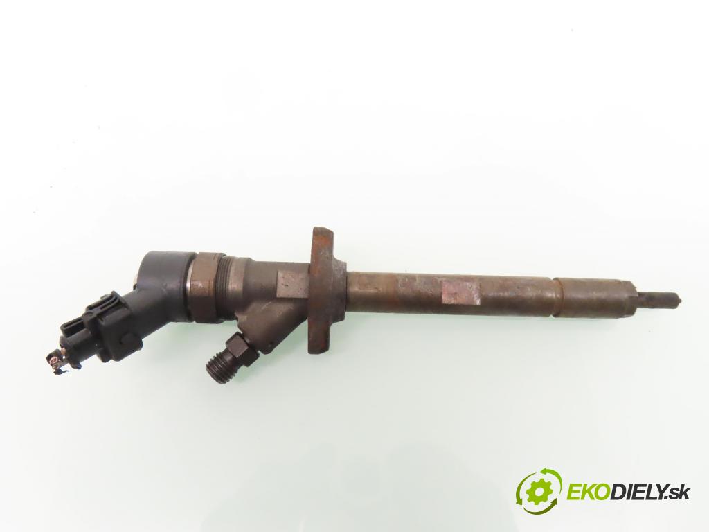 CITROEN C5 I Break (DE_) KOMBI 2003 98,00 2.2 HDi (DE4HXB, DE4HXE) - 4HX (DW12TED4/FAP) 2179,00 vstřikovač 0445110036 ; 9637277980 (Vstřikovače)
