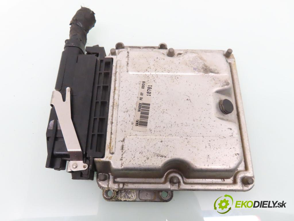 CITROEN BERLINGO / BERLINGO FIRST nadwozie wielkoprzestrzenne (MPV) KOMBIVAN 2002 66,00 2.0 HDI 90 1997,00 Riadiaca jednotka Motor 0281010360 ; 9641607280