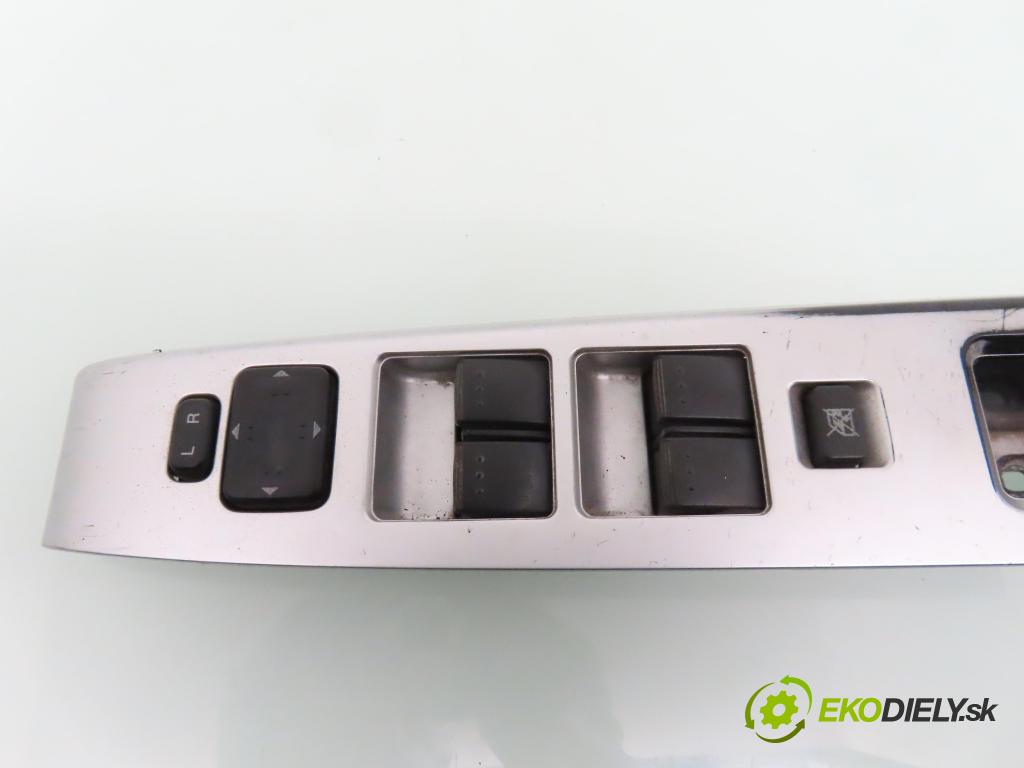 MAZDA 5 (CR19) MINIVAN 2006 107,00 2 - LFF7 1999,00 Panel ovládaní oken CC65684L6C ; CC65684L6