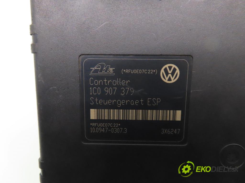 VW GOLF IV (1J1) KOMBI 2000 66,00 1.9 TDI - AGR 1896,00 pumpa ABS 6X0614517 ; 1C0907379 (Pumpy brzdové)