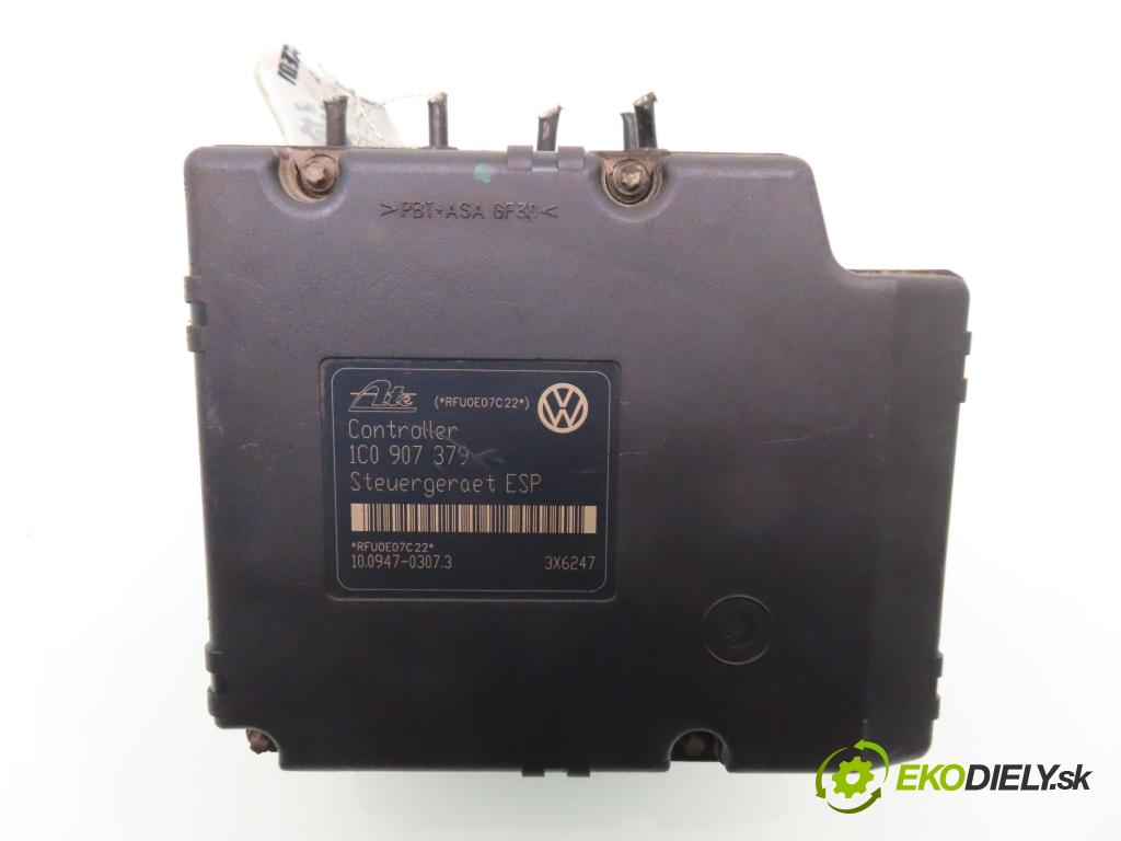 VW GOLF IV (1J1) KOMBI 2000 66,00 1.9 TDI - AGR 1896,00 pumpa ABS 6X0614517 ; 1C0907379 (Pumpy brzdové)