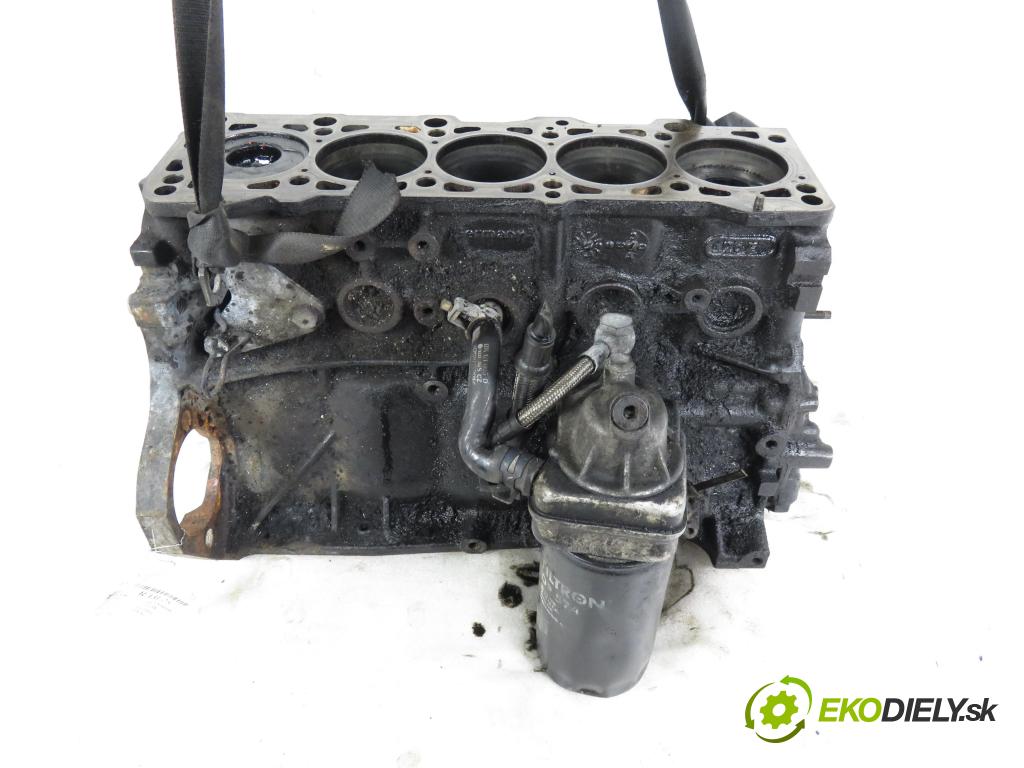 VW TRANSPORTER IV Skrzynia (70XA) FURGON 1998 65,00 2.5 TDI - AYY 2461,00 blok Motor 046103021E (Blok motora)