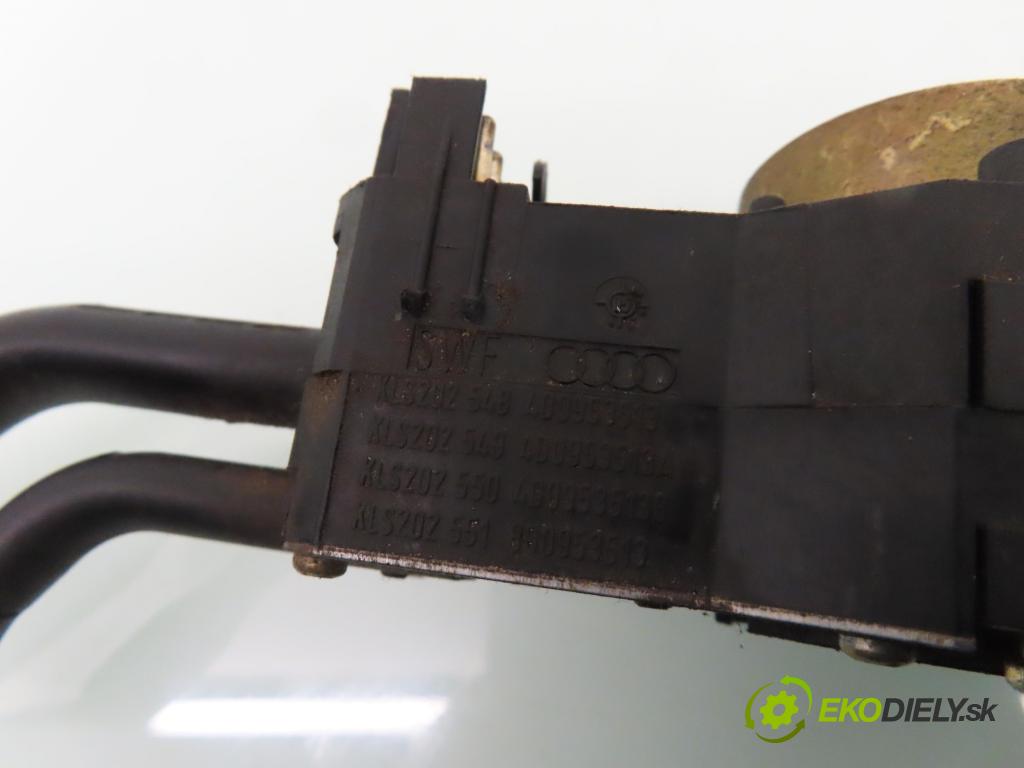AUDI A4 (8D2, B5) SEDAN 1996 81,00 1.9 TDI - AVG 1896,00 páčka/prepínač 4D0953513