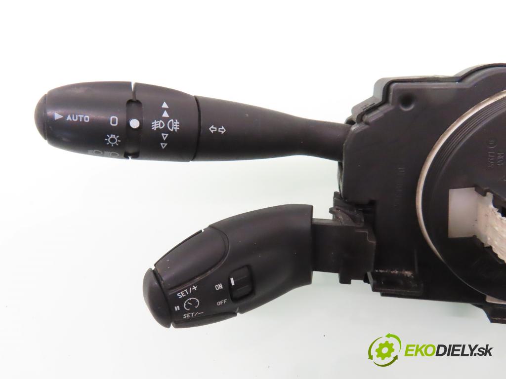 CITROEN C5 I Break (DE_) KOMBI 2003 98,00 2.2 HDi (DE4HXB, DE4HXE) - 4HX (DW12TED4/FAP) 2179,00 páčka/prepínač 96511201XT ; COM2000