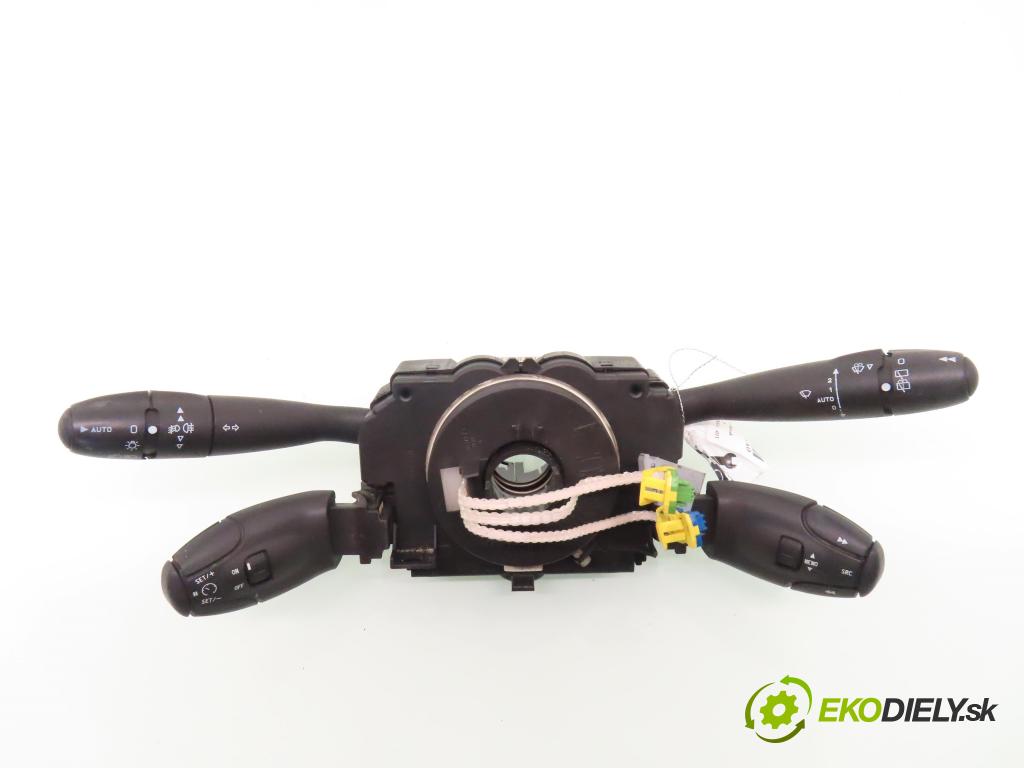 CITROEN C5 I Break (DE_) KOMBI 2003 98,00 2.2 HDi (DE4HXB, DE4HXE) - 4HX (DW12TED4/FAP) 2179,00 páčka/prepínač 96511201XT ; COM2000