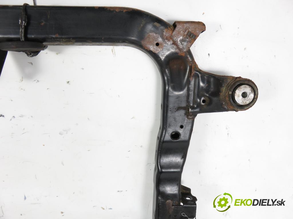 OPEL SIGNUM HB 2004 155,00 3.2 V6 - Z 32 SE 3175,00 PŘEDNÍ: