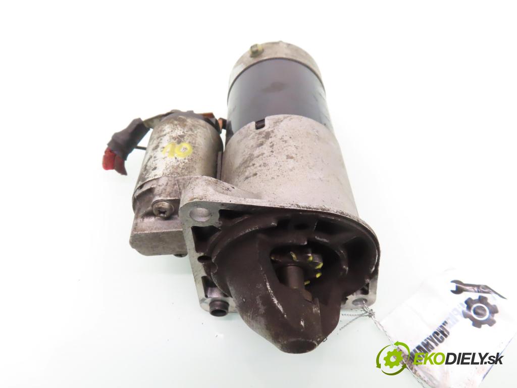 OPEL VECTRA C (Z02) LIFTBACK 2006 110,00 1.9 CDTI - Z 19 DTH 1910,00 startér 55352882 ; M001T30171 (Startéry)