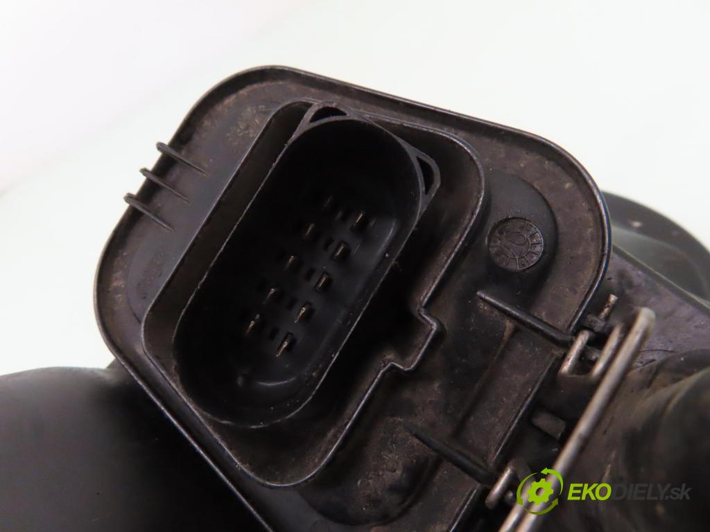 VW GOLF IV (1J1) HB 1997 74,00 1.6 - AKL 1595,00 Svetlo PP 1J1941018C ; 67736945