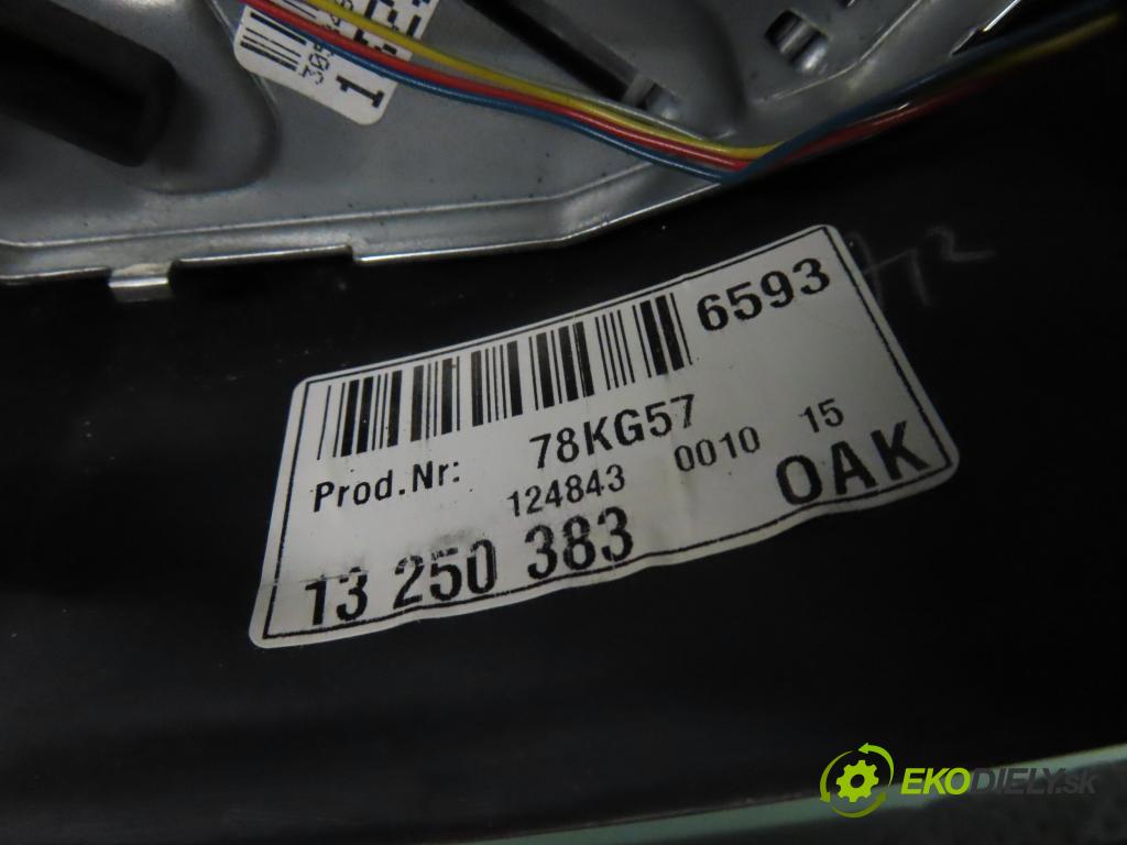 OPEL VECTRA C (Z02) LIFTBACK 2006 110,00 1.9 CDTI - Z 19 DTH 1910,00 volant 13250383 ; OPC (Volanty)