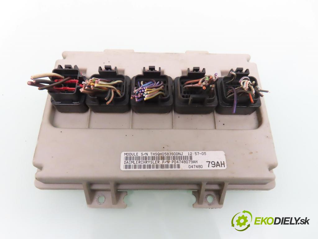 CHRYSLER VOYAGER IV (RG, RS) VAN 2002 105,00 2.5 CRD 143 - ENJ 2499,00 MODUL komfortu P04748079AH