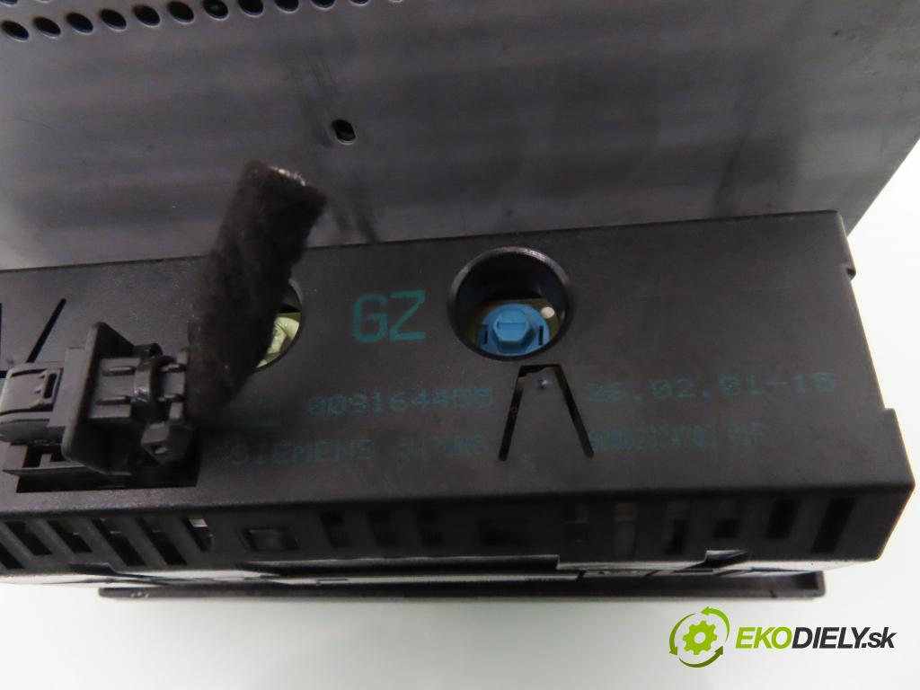 OPEL CORSA C (X01) HB 2001 55,00 1.2 16V 75 - Z 12 XE 1199,00 RADIO CD 24423497 ; CDR2005