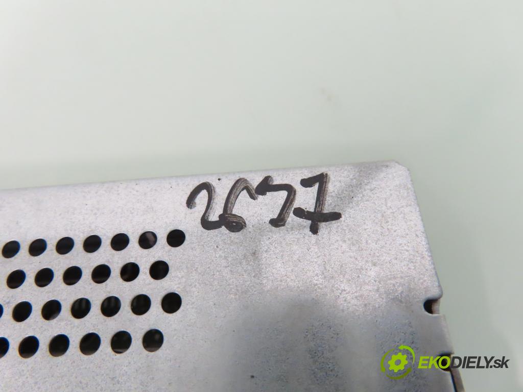 OPEL CORSA C (X01) HB 2001 55,00 1.2 16V 75 - Z 12 XE 1199,00 RADIO CD 24423497 ; CDR2005