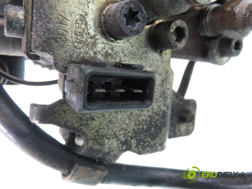 VW PASSAT B5 (3B2) SEDAN 1998 74,00 1.9 TDI - AVB 1896,00 pumpa vstřikovací 0460404971 ; 028130115M (Vstřikovací čerpadla)