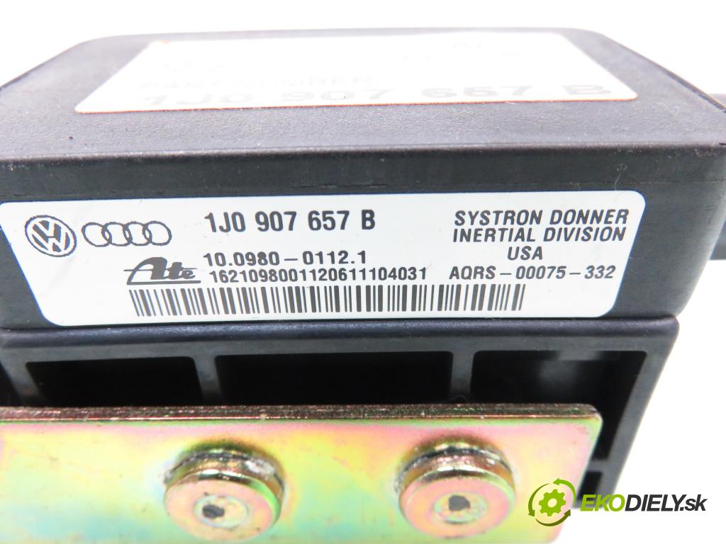 AUDI A3 (8L1) HB 2001 96,00 1.9 TDI PD 130 - ASZ 1896,00 snímač ESP 1J0907657B ; 1J0907657B ; 1J0907651A