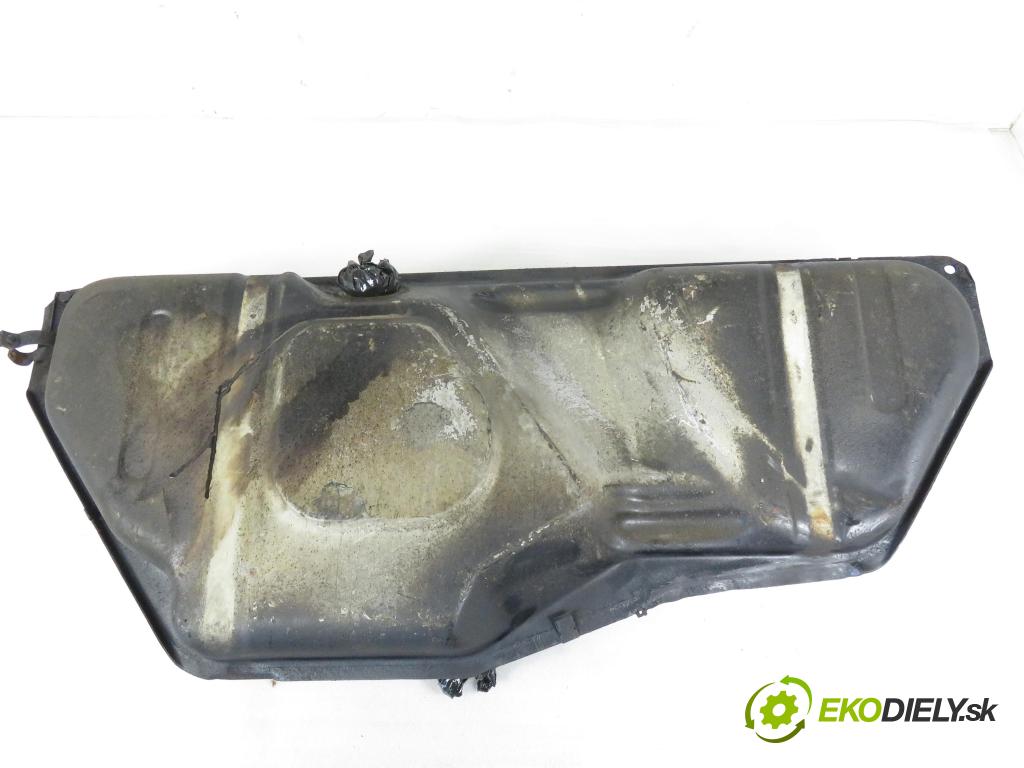 OPEL ASTRA F (T92) HB 1996 55,00 1.6 - 16 LZ2 1598,00 nádržka paliva benzín