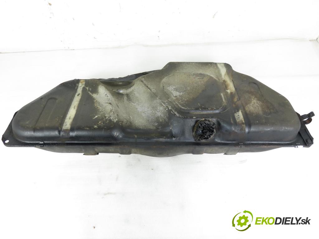 OPEL ASTRA F (T92) HB 1996 55,00 1.6 - 16 LZ2 1598,00 nádržka paliva benzín
