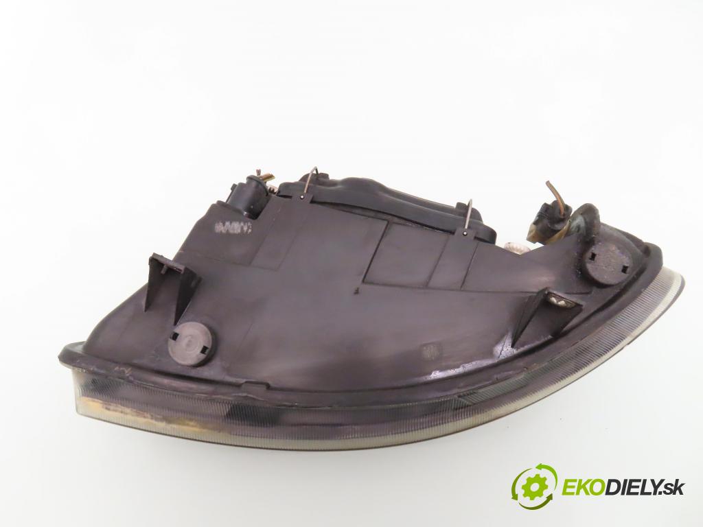 SEAT LEON (1M1) HB 2001 81,00 1.9 TDI - AHF 1896,00 Svetlo PP 1M1941002D ; 67742701