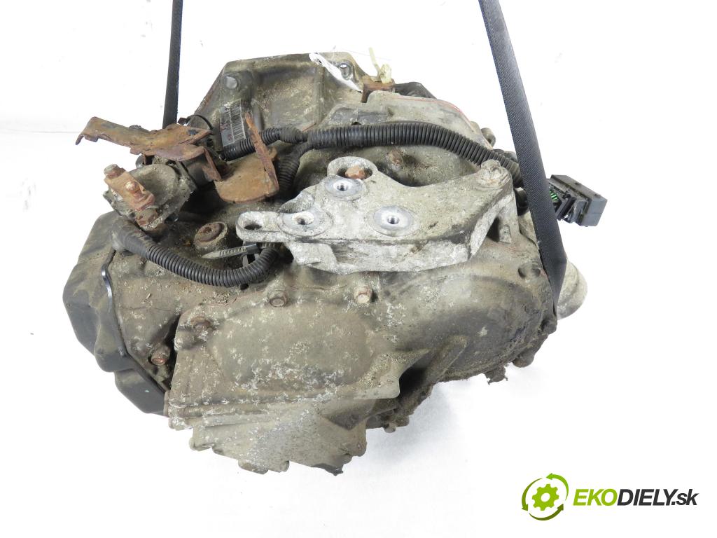 OPEL SIGNUM HB 2004 155,00 3.2 V6 - Z 32 SE 3175,00 převodovka AUTOMATICKÝ 55556024 ; 5550SN ; 05CV738064