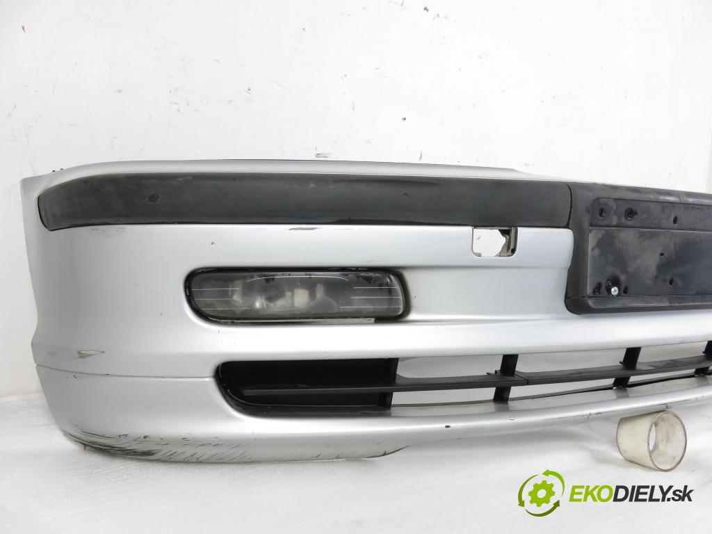 BMW 3 (E46) SEDAN 2003 85,00 316 i - N46 B18 A 1796,00 nárazník přední část 8195283