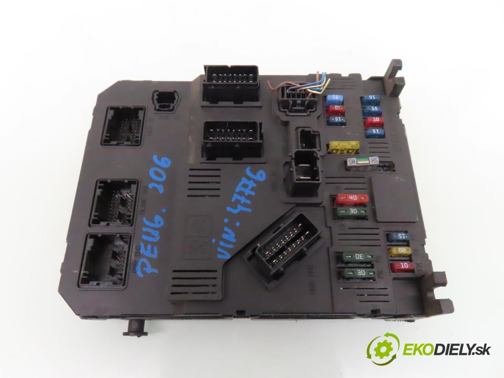 PEUGEOT 206 liftback (2A/C) HB 2003 44,00 1.1 60 - HFZ 1124,00 MODUL BSI S118085120A ; 9649627980