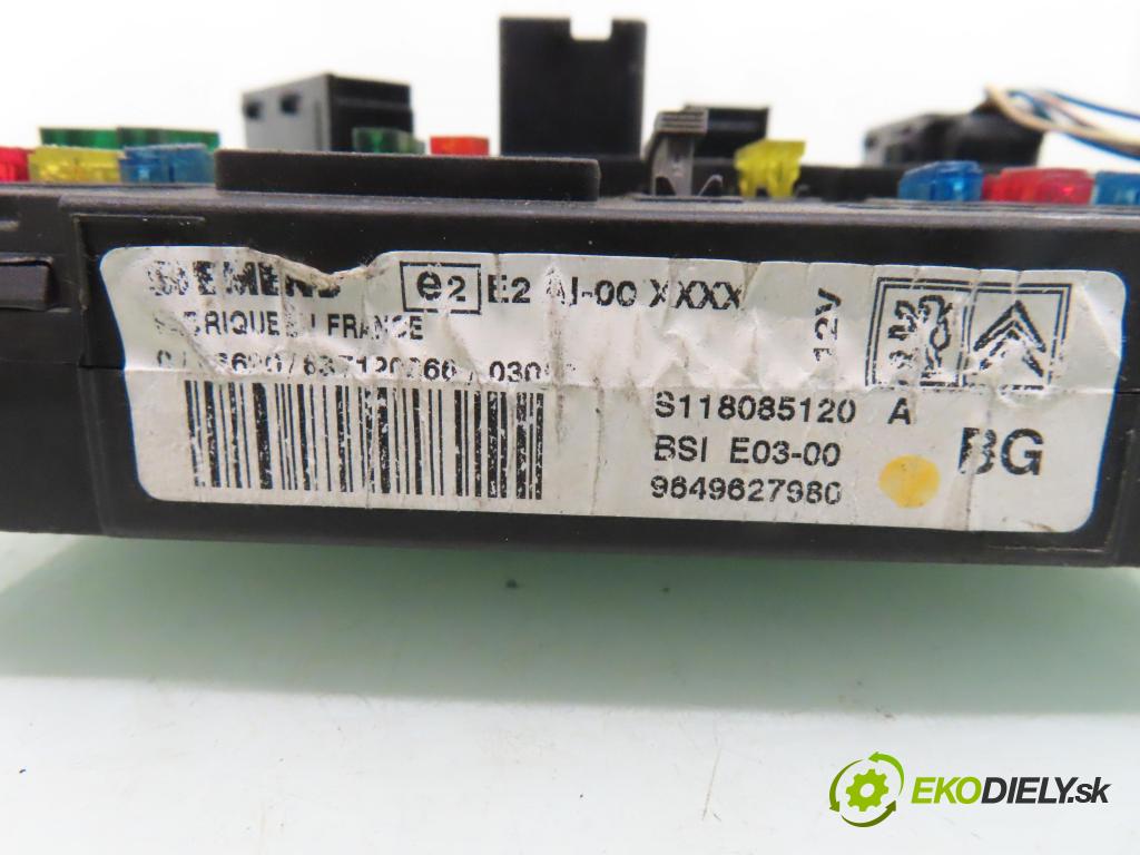 PEUGEOT 206 liftback (2A/C) HB 2003 44,00 1.1 60 - HFZ 1124,00 MODUL BSI S118085120A ; 9649627980