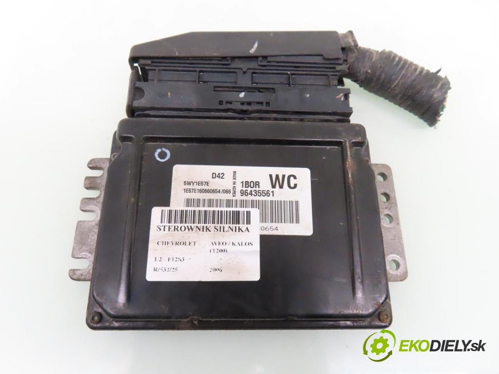 CHEVROLET AVEO / KALOS liftback (T200) HB 2006 53,00 1.2 - F12S3 1150,00 Riadiaca jednotka Motor 5WY1E57E ; 96435561