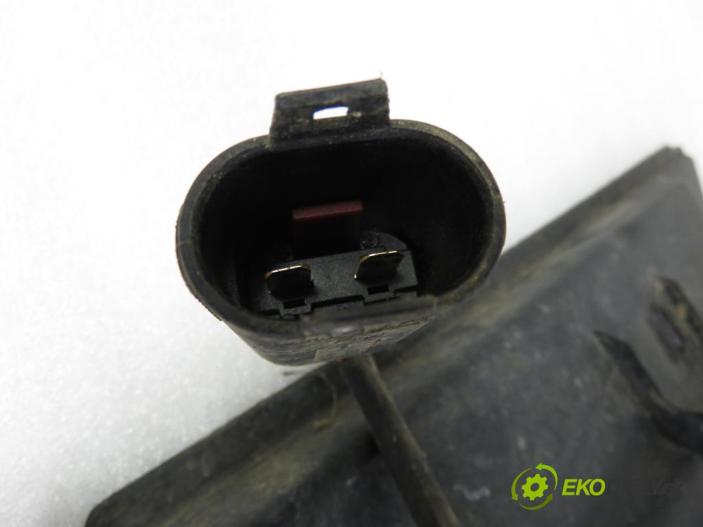 MERCEDES-BENZ SLK (R170) COUPE 1996 0,00 230 Kompressor (170.447) - M 111.973 2295,00 ventilátor chladič vody A2025053555 ; 0130303815