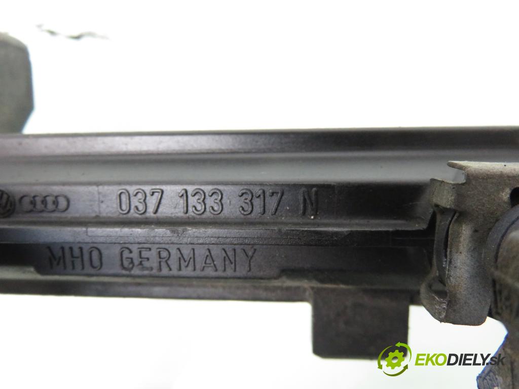 VW GOLF IV (1J1) HB 1999 85,00 2 - AQY 1984,00 lišta vstřikovací 037133317N ; 0280155791 ; 06A906031C (Vstřikovací lišta)