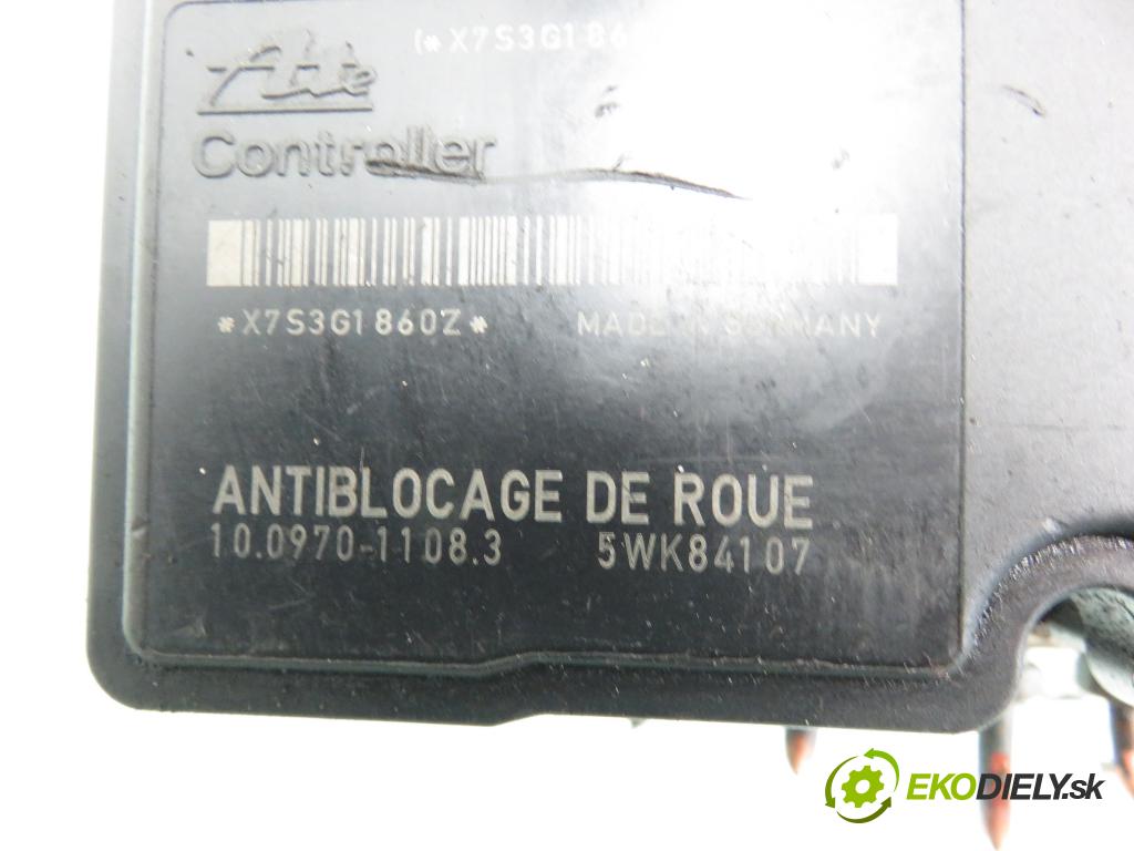 CITROEN C2 (JM_) HB 2004 52,00 1.4 HDi - 8HX (DV4TD) 1398,00 pumpa ABS 5WK84107 ; 10097011083 ; 9656493580 (Pumpa ABS)